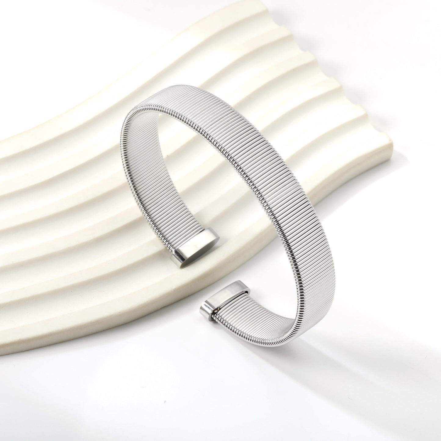 Silver Ribbed Bangle