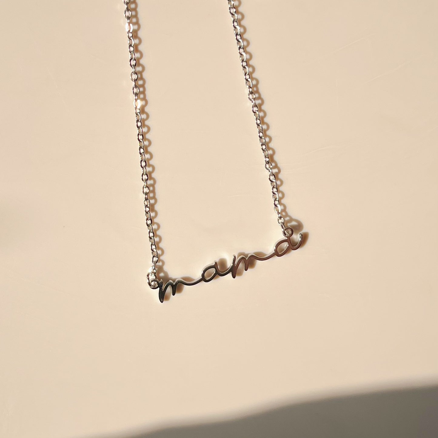 Mama Pendant