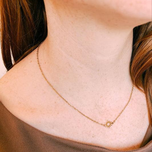 Raye Pendant
